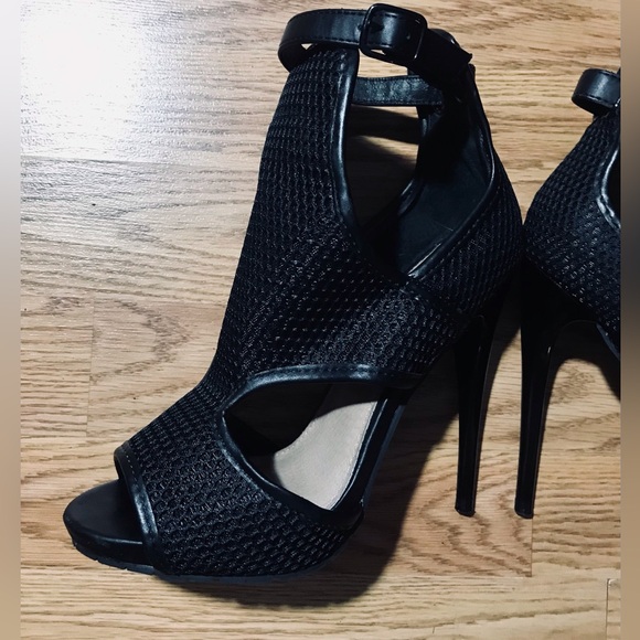 Steve Madden x Iggy Azalea Black "Brixxton” Mesh Stiletto Heels Women's size 7 - Picture 4 of 11